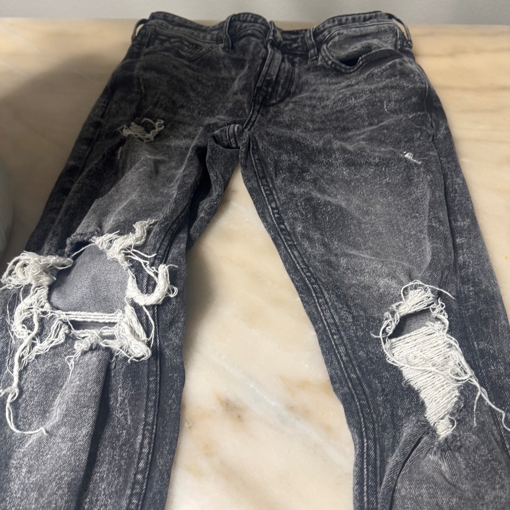 Men’s Black Skinny Distressed Guess Jeans